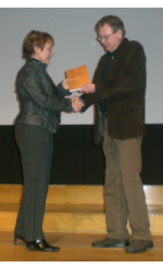 Open Source Yearbook 2007-2008 handed over to State secretary